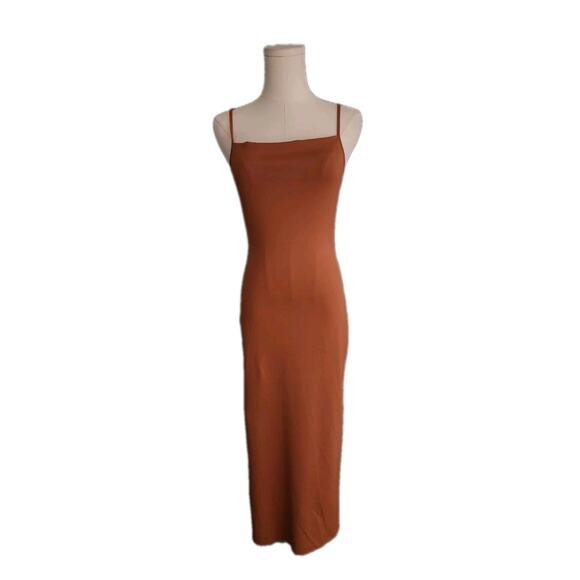 Good American Scuba Spaghetti Bodycon Midi Dress Rust Brown Size 2 Medium - Picture 2 of 6